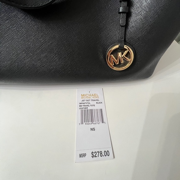 Michael Kors tote - Picture 15 of 15